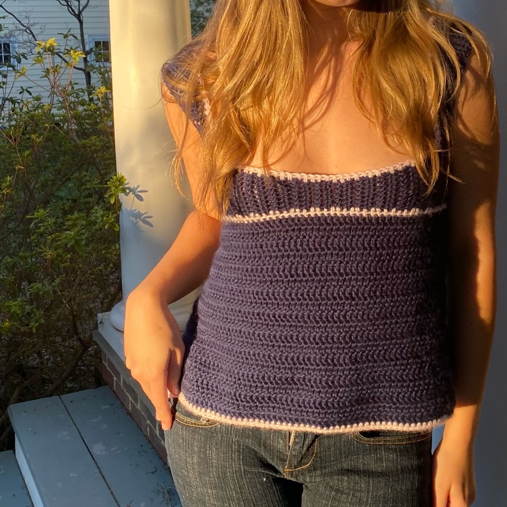 CUSTOMIZE THIS TOP